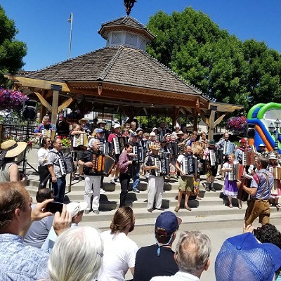 Northwest Accordion Society (NWAS) & Leavenworth International Accordion Celebration (LIAC)